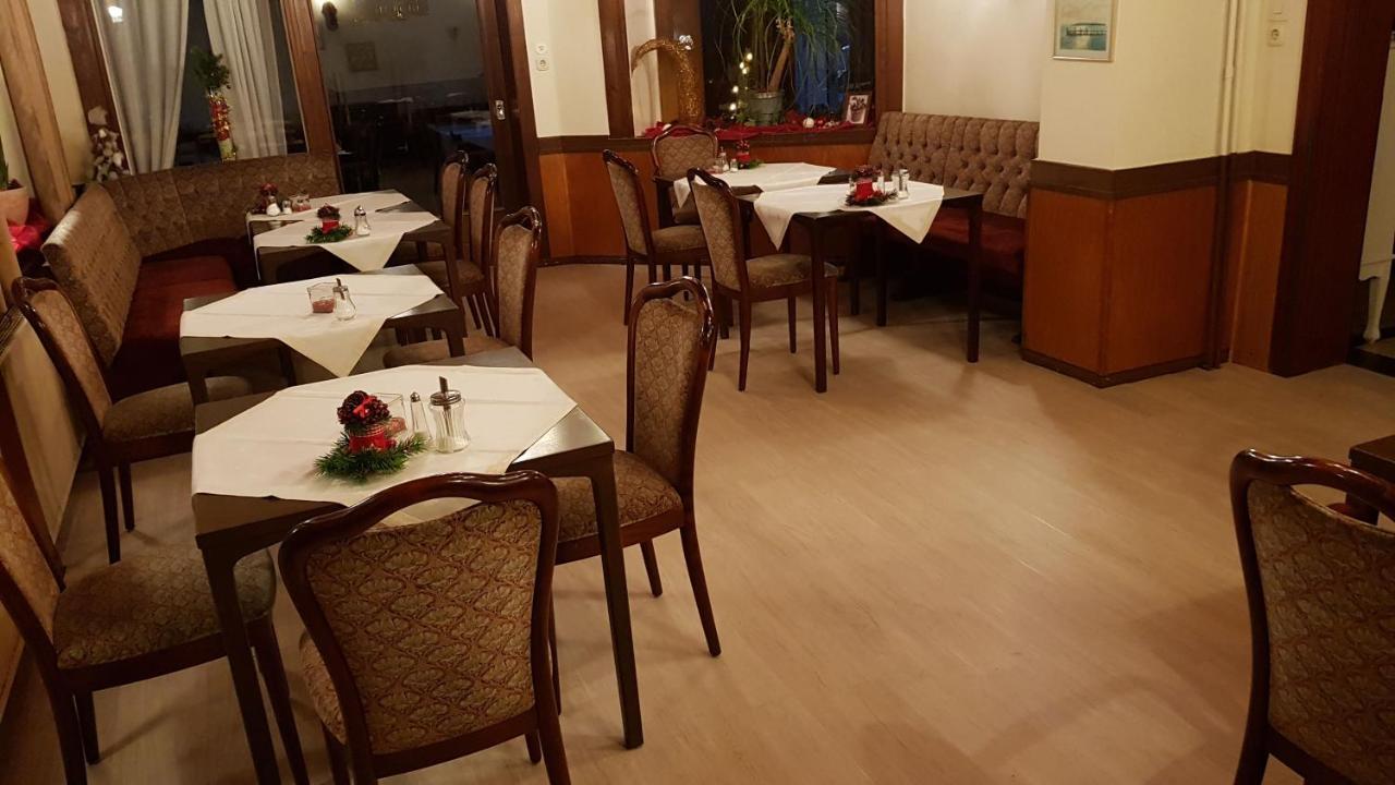 美能酒店 代斯特山麓巴特明德 外观 照片