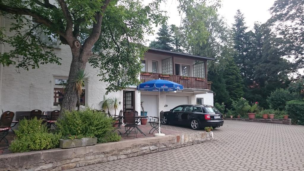 美能酒店 代斯特山麓巴特明德 外观 照片